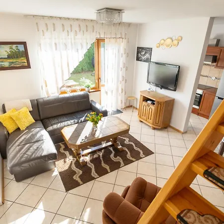 Casa vacanze Z Kominkiem Klaczno, Blisko Lasow I Jezior Studzienice
